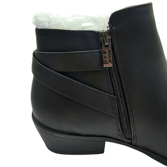 Vepose Black 911 Classic Ankle Boot with Zipper and Low Heel - Picture 7 of 9